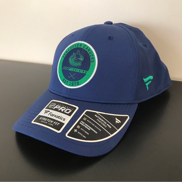 New Vancouver Canucks Training Authentic Pro Fanatics Stretch Fit Hat NHL Hockey - Picture 4 of 14